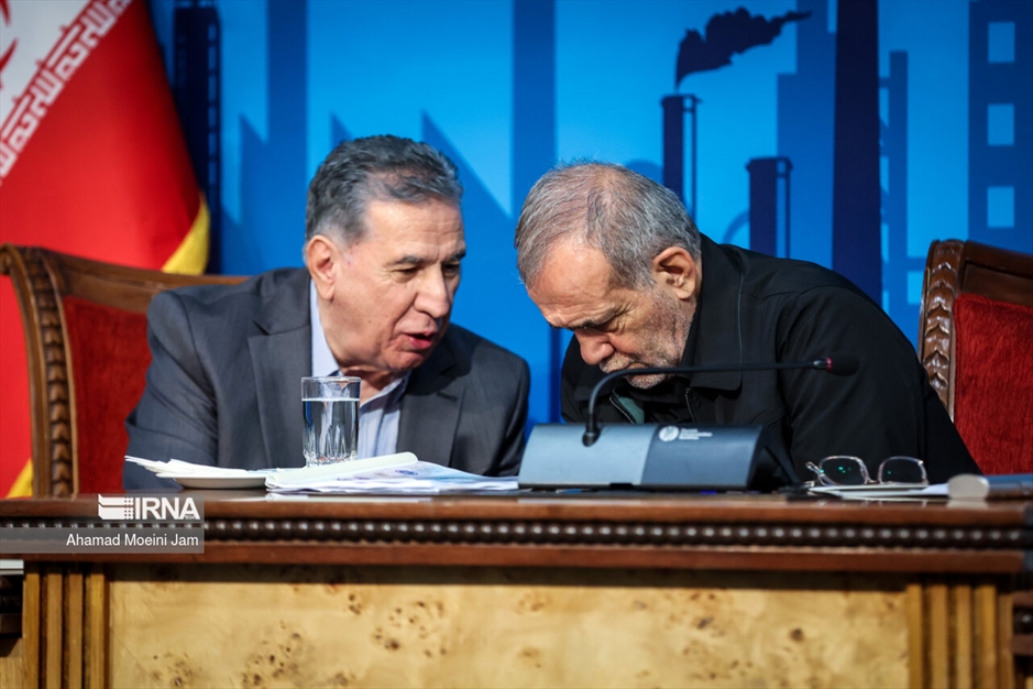 دیدار رئیس جمهور منتخب با فعالان اقتصادی