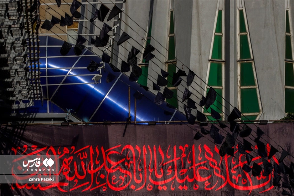 سیاه پوش شدن تهران در آستانه محرم
