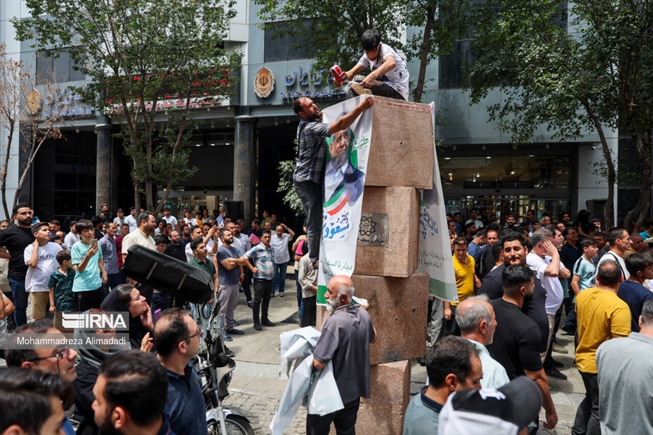 حضور «مسعود پزشکیان» در بازار شوش