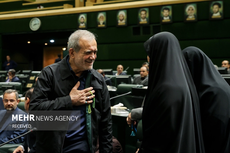 حضور رئیس جمهور منتخب در جلسه علنی مجلس