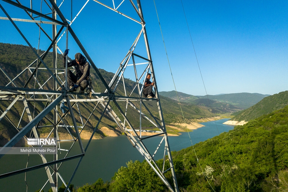 ابرپروژه خط انتقال برق شمال