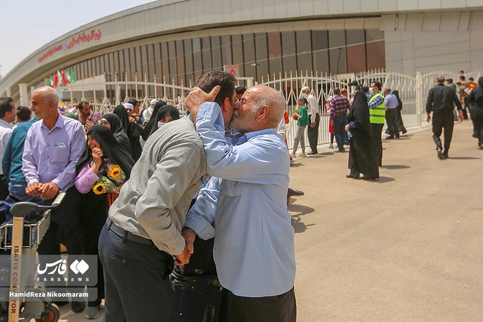 بازگشت حجاج بیت الله الحرام به اصفهان