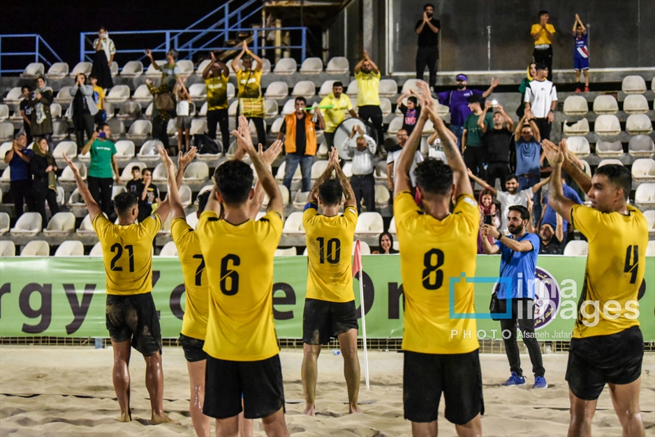 لیگ برتر فوتبال ساحلی - پارس جنوبی و شاهین خزر