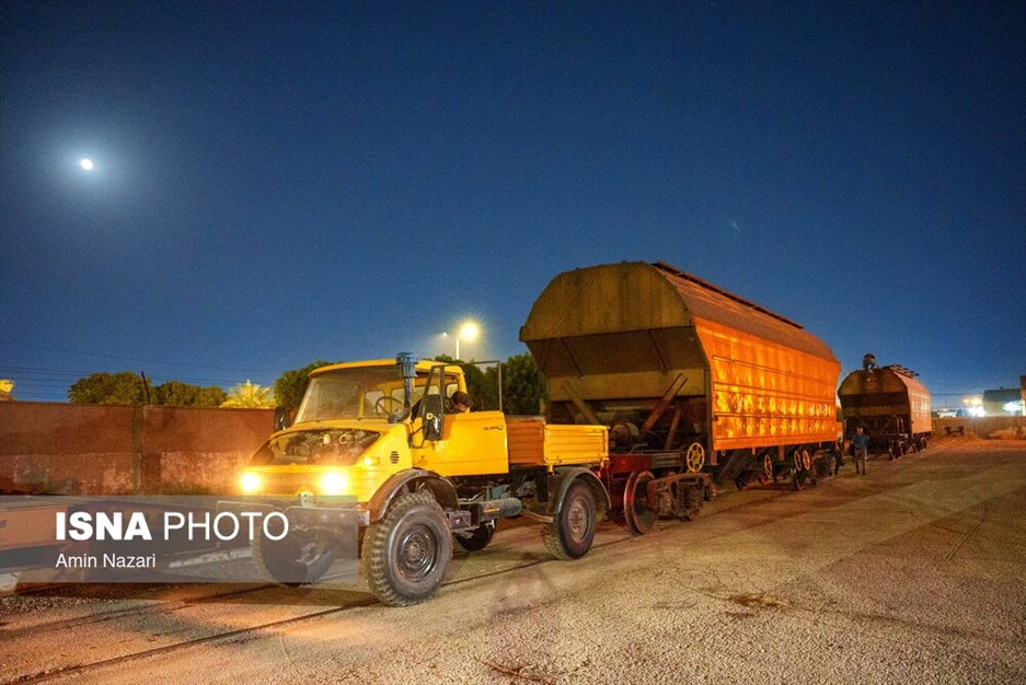 بارگیری گندم در سیلوی اهواز