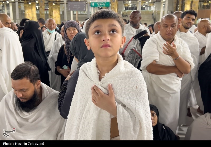 تعویض پرده کعبه