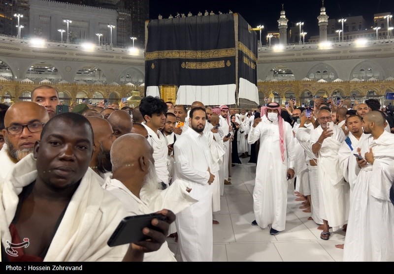 تعویض پرده کعبه