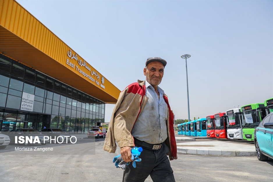 آیین آغاز عملیات اجرایی و افتتاح پروژه های مسافری شرق تهران