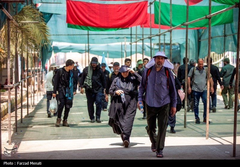 زایران اربعین حسینی در مرز خسروی