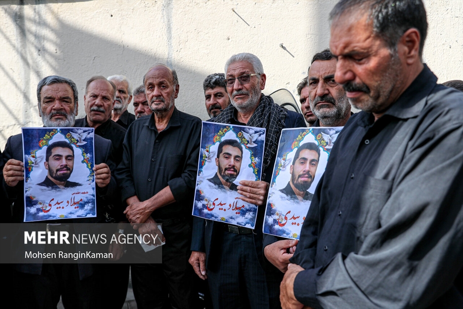 مراسم تشییع پیکر مطهر شهید میلاد بیدی