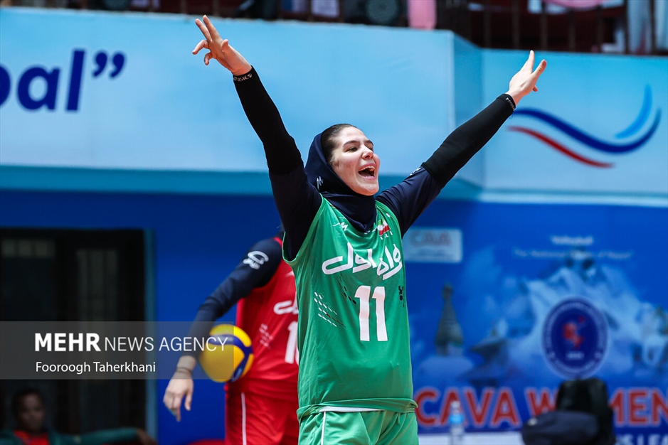 تمرین تیم ملی ایران در نپال