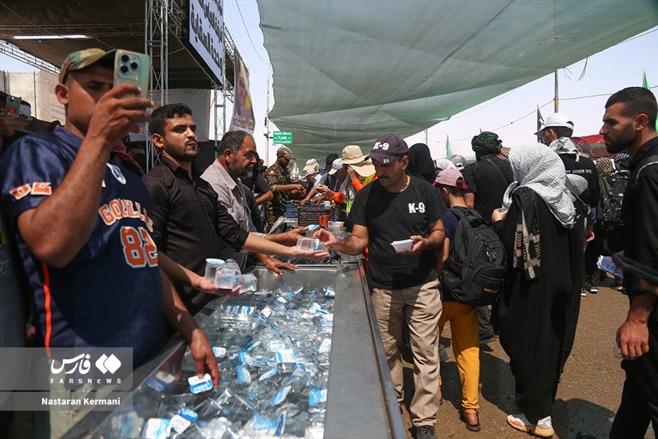 حضور زائران در «مرز مهران»