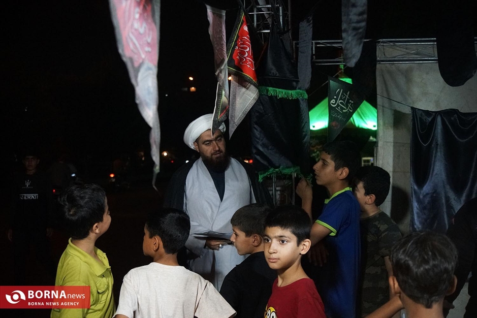 برپایی خیمه‌های عزاداری حسینی در منطقه ۱۴ تهران