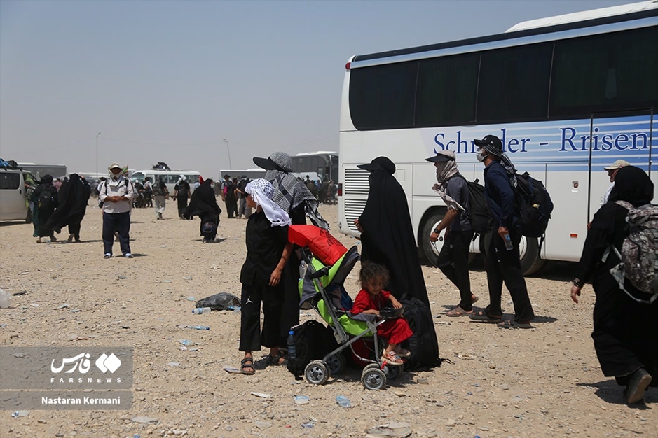 حضور زائران در «مرز مهران»