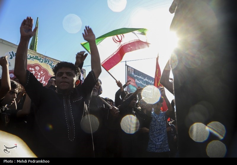 حرکت کاروان پیاده‌روی اربعین از ملاشیه‌ی اهواز