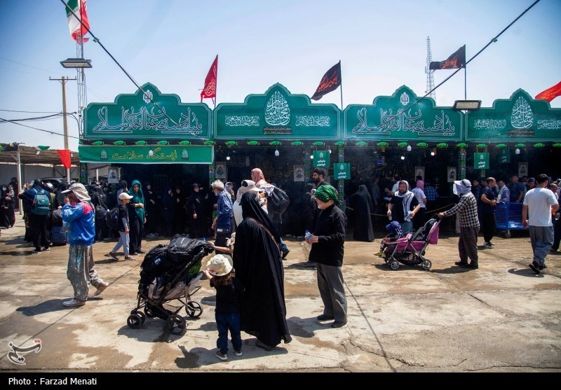 زایران اربعین حسینی در مرز خسروی