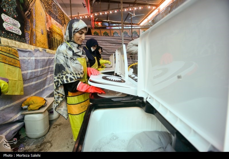 موکب شتشوی رایگان لباس زائرین اربعین حسینی - نجف اشرف