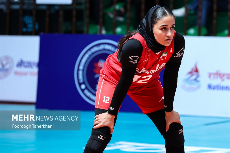 تمرین تیم ملی ایران در نپال