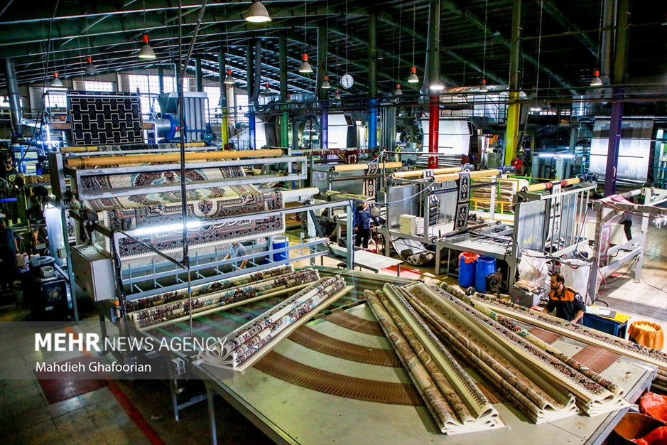 کارخانه فرش ماشینی