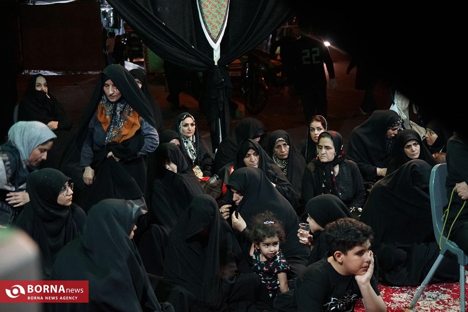 برپایی خیمه‌های عزاداری حسینی در منطقه ۱۴ تهران