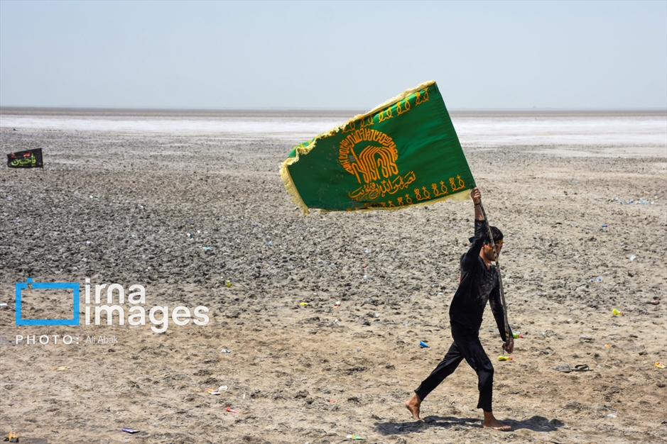 «من البحر الی النحر»