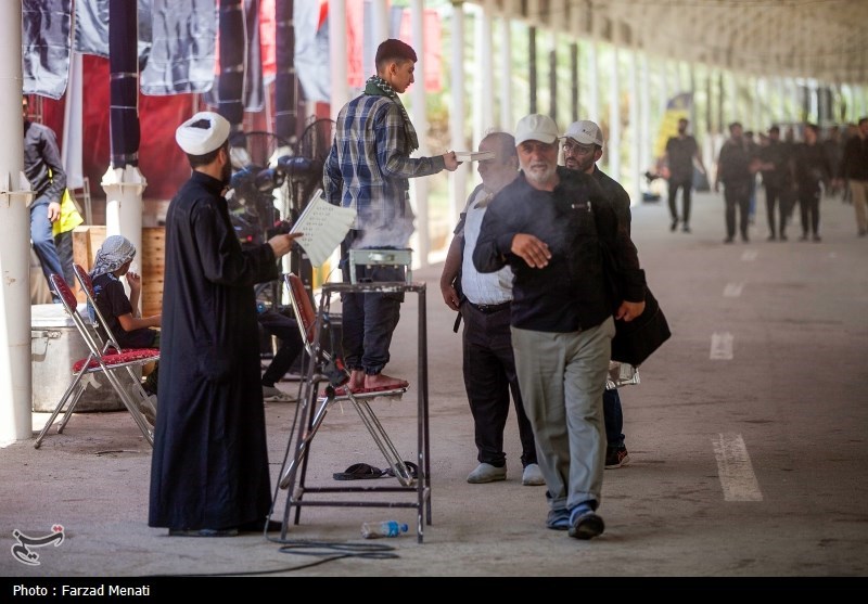 زایران اربعین حسینی در مرز خسروی