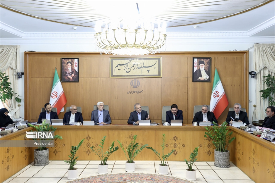 نخستین جلسه هیات دولت چهاردهم