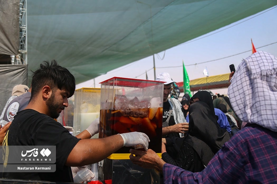 حضور زائران در «مرز مهران»