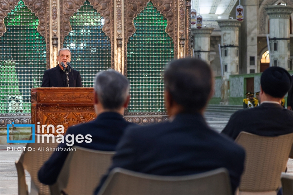 تجدید میثاق اعضای هیات دولت با آرمان‌های امام راحل (ره)