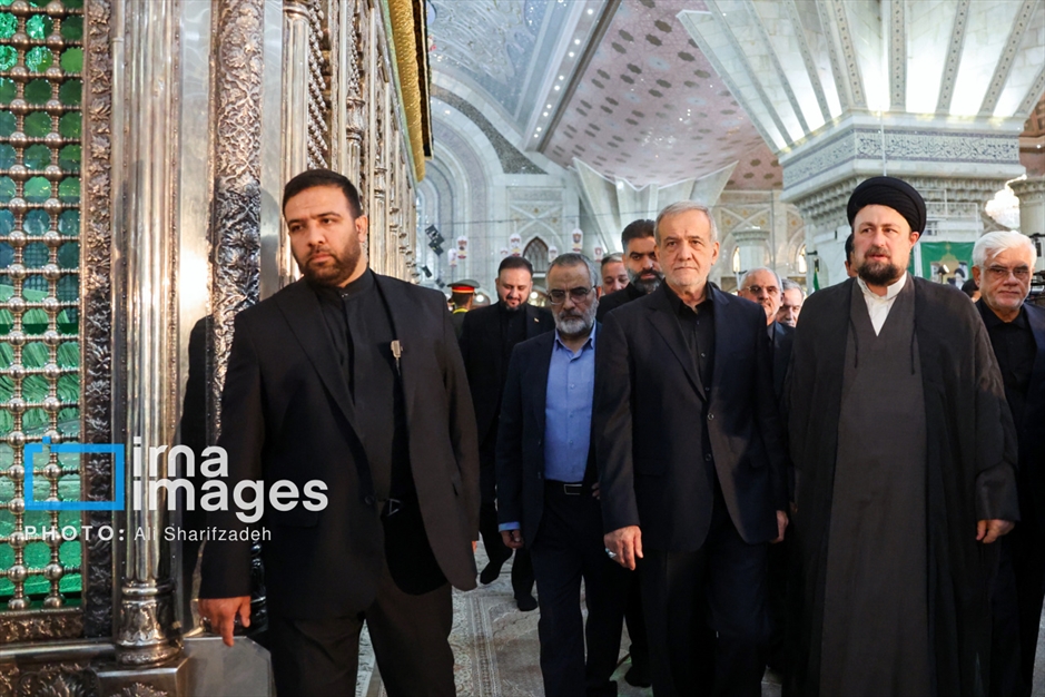 تجدید میثاق اعضای هیات دولت با آرمان‌های امام راحل (ره)