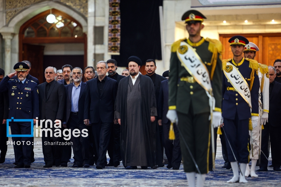 تجدید میثاق اعضای هیات دولت با آرمان‌های امام راحل (ره)