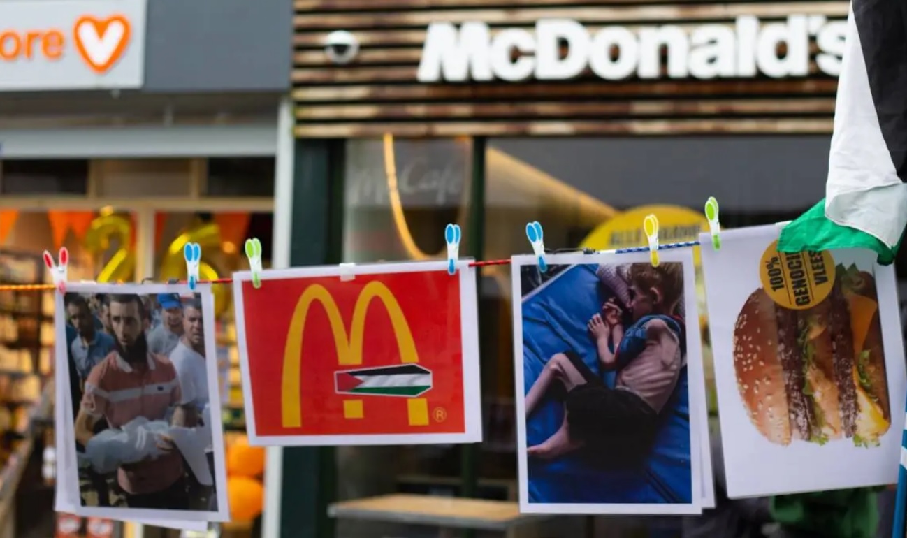 کاهش فروش برندهای غربی ، اسراییلی بودن برندهای غربی ،  تحریم‌ها،